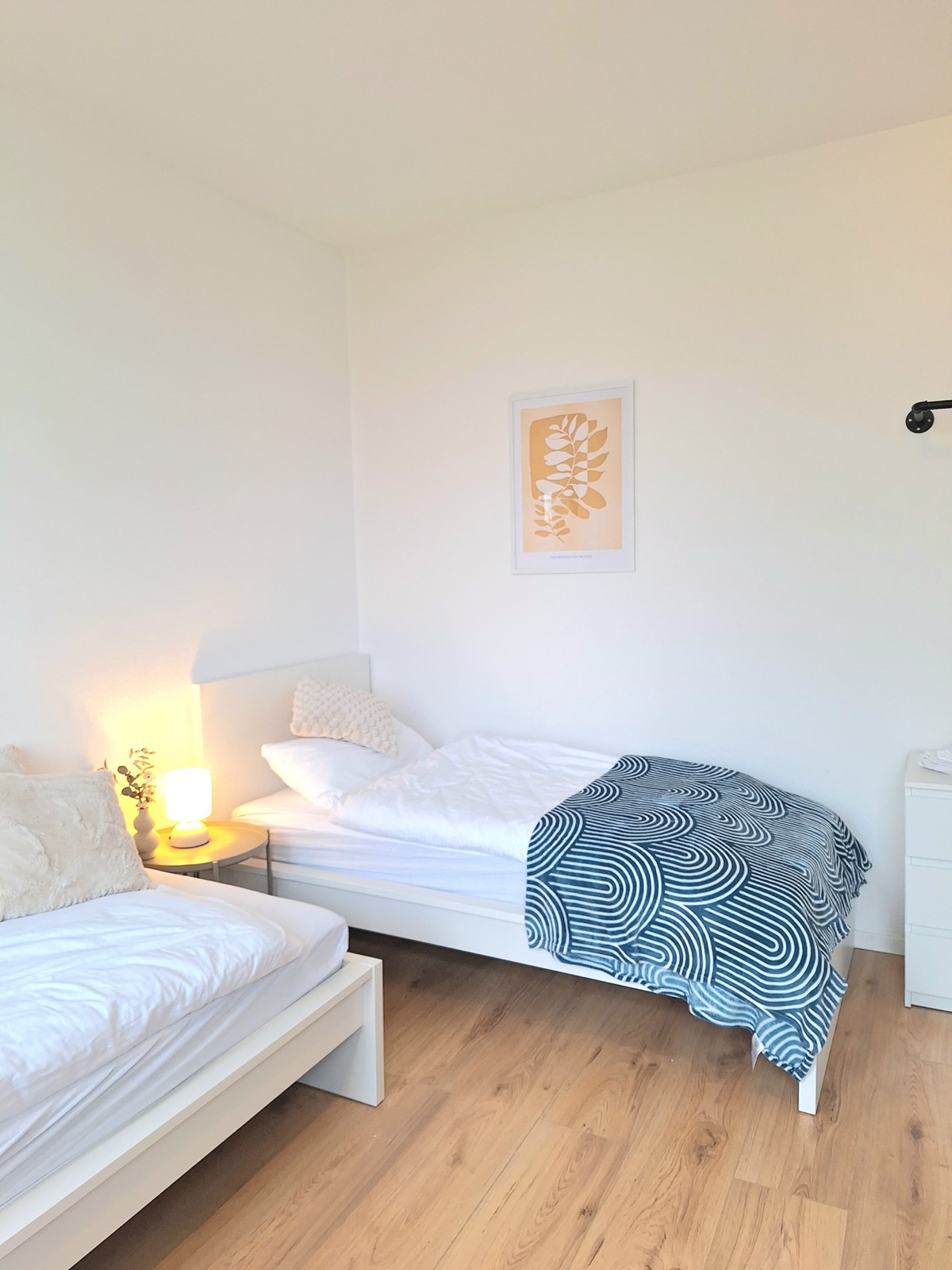 Nok 3 — Harbour Pearl — Wilhelmshaven · Ebertstraße